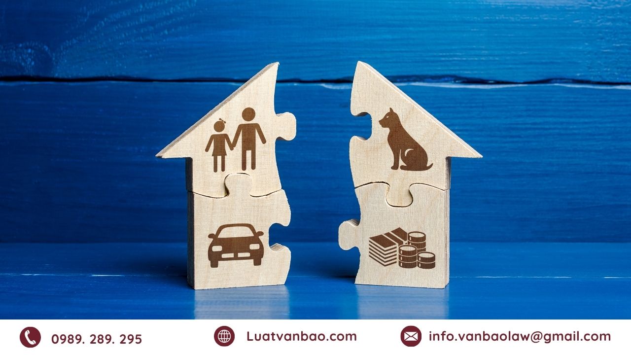 Nguyên tắc giải quyết quyền nuôi con và tài sản sau khi ly hôn khi một bên bỏ đi.