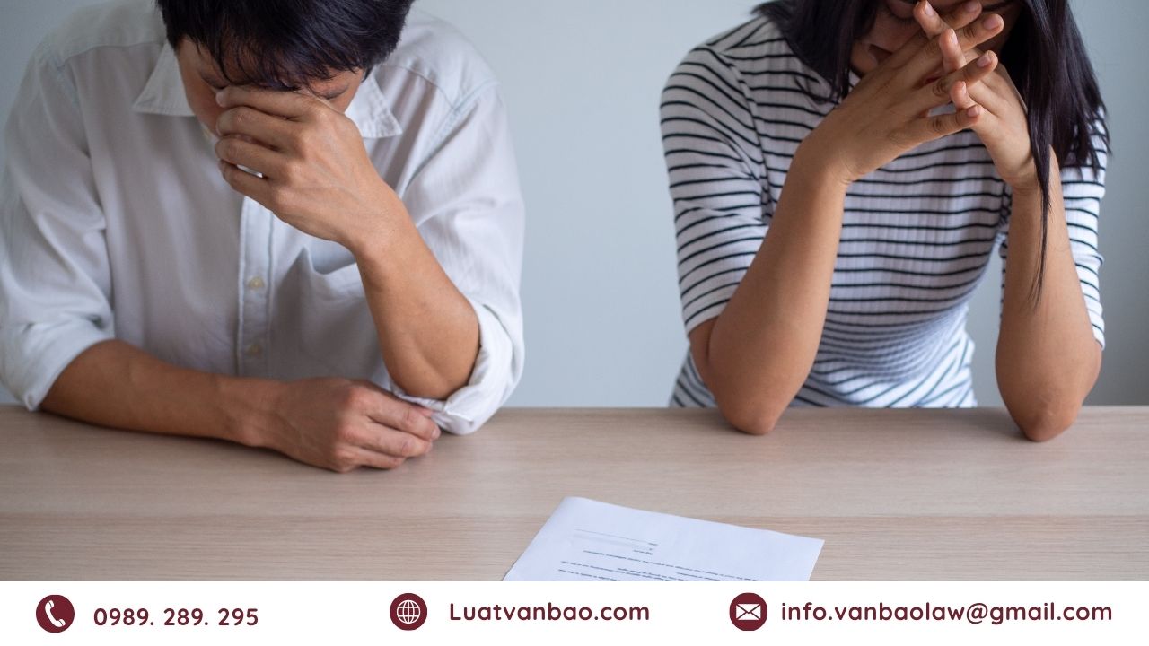 Quyền yêu cầu ly hôn của vợ và chồng khi người vợ đang mang thai theo quy định của pháp luật.
