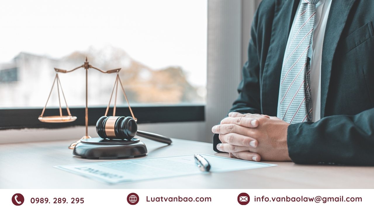 Những lưu ý quan trọng khi giải quyết tranh chấp sổ đỏ và quyền sử dụng đất khi ly hôn.