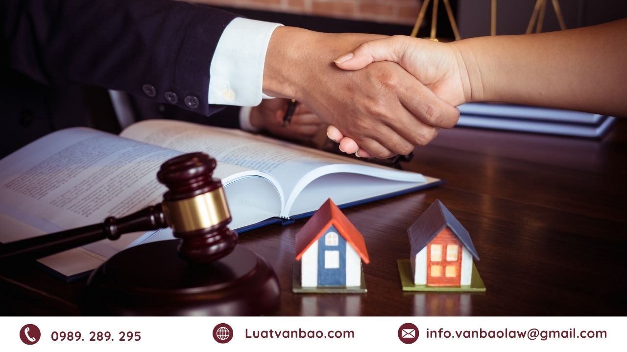 Quyền của vợ hoặc chồng đối với tài sản được tặng cho riêng theo quy định pháp luật.